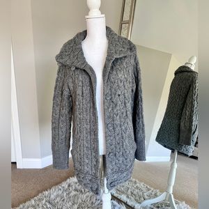 Zara Knit Cable Cardigan Grey Medium Pockets Big Buttons High Neckline Cozy